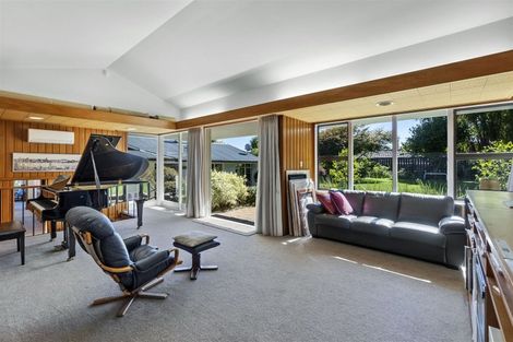 Photo of property in 6 Woodstock Road, Fairfield, Hamilton, 3214