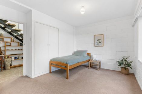 Photo of property in 55a Hinemoa Street, Birkenhead, Auckland, 0626