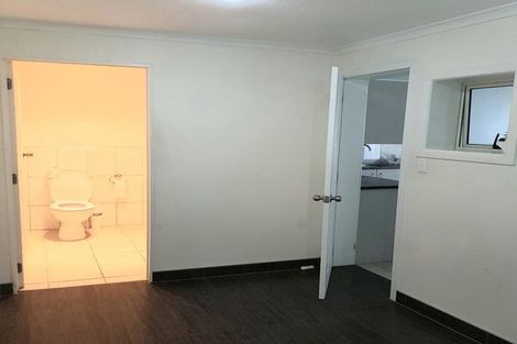 Photo of property in 103 Eugenia Rise, Totara Heights, Auckland, 2105