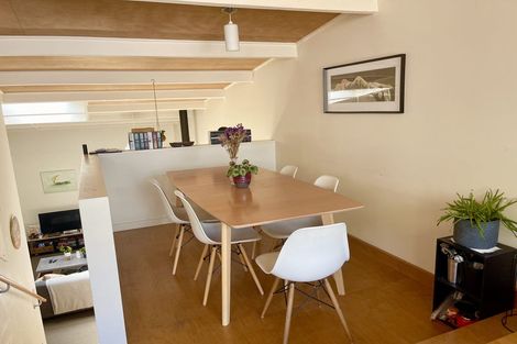 Photo of property in 1/410 The Esplanade, Island Bay, Wellington, 6023