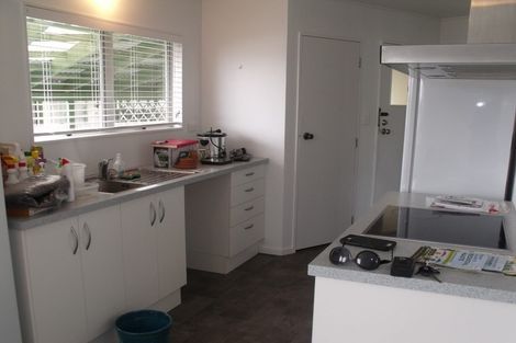 Photo of property in 9 Kaweka Place, Havelock North, 4130