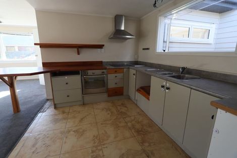 Photo of property in 26 Willow Avenue, Hannahs Bay, Rotorua, 3010