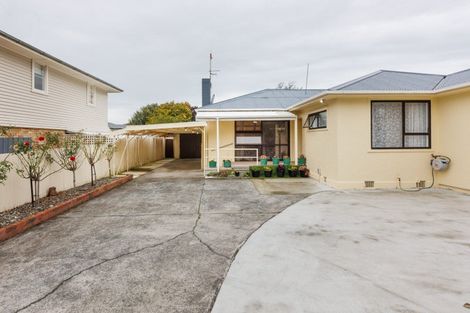 Photo of property in 43 Richmond Avenue, Takaro, Palmerston North, 4410