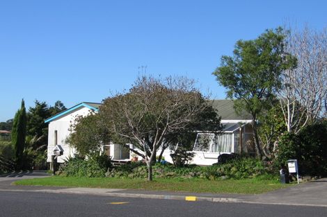 Photo of property in 13 Hatfield Heights, Hatfields Beach, Orewa, 0931