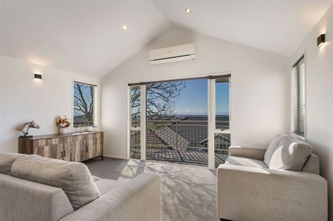 Photo of property in 4 Somerton Rise, Westmorland, Christchurch, 8025