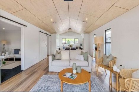 Photo of property in 11 Hamon Place, Pukehangi, Rotorua, 3015