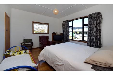 Photo of property in 35 Ellis Street, Brightwater, 7022