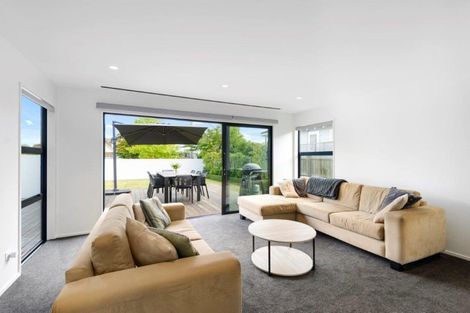 Photo of property in 16 Mays Road, St Albans, Christchurch, 8052