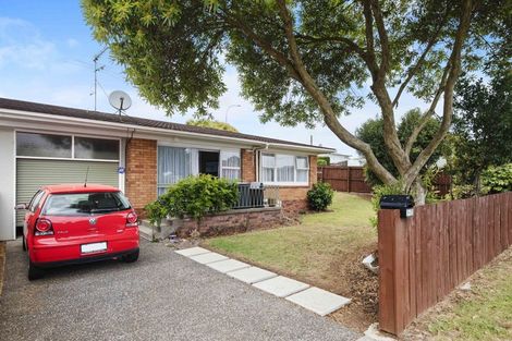 Photo of property in 1/20 Victoria Street, Pukekohe, 2120
