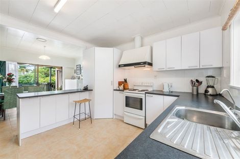 Photo of property in 3a Ambler Avenue, Glen Eden, Auckland, 0602