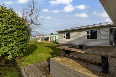 Photo of property in 52a Winchester Street, Levin, 5510