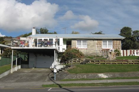 Photo of property in 204 Mungavin Avenue, Cannons Creek, Porirua, 5024