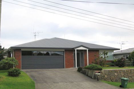 Photo of property in 46 Seaview Road, Otumoetai, Tauranga, 3110