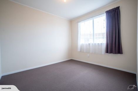 Photo of property in 8 Cedar Grove, Highbury, Palmerston North, 4412