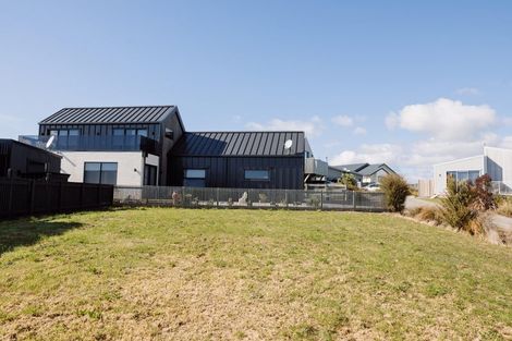 Photo of property in 3 Omahina Street, Raglan, 3225