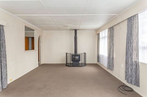 Photo of property in 6 Stanley Street, Dannevirke, 4930