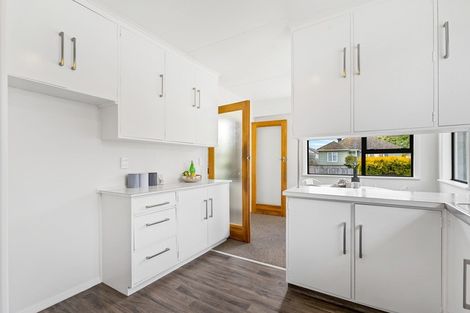 Photo of property in 59 Chapman Crescent, Naenae, Lower Hutt, 5011