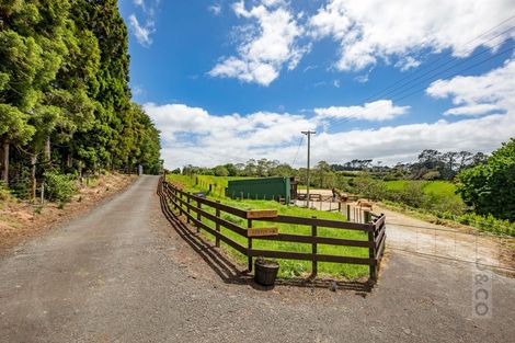 Photo of property in 16 Fletcher Road, Waimauku, 0881