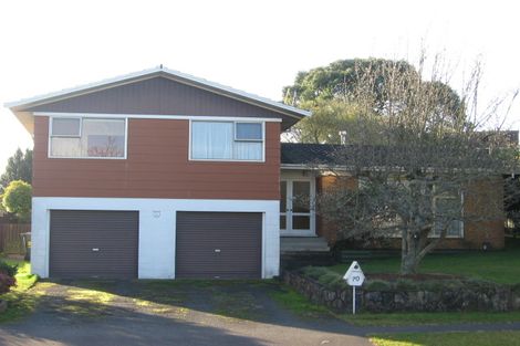 Photo of property in 70 Morrow Avenue, St Andrews, Hamilton, 3200