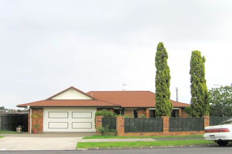 Photo of property in 44 Venus Place, Half Moon Bay, Auckland, 2012