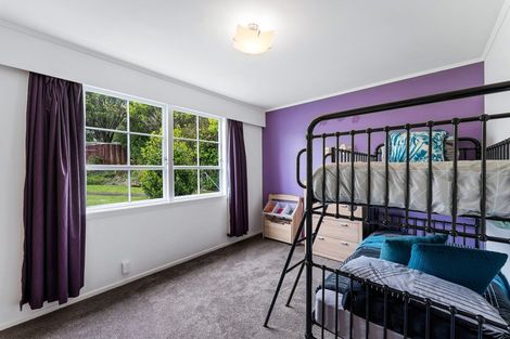 Photo of property in 6 Nuffield Street, Tawa, Wellington, 5028