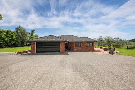 Photo of property in 16 Fletcher Road, Waimauku, 0881