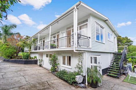Photo of property in 17 Hillcrest Grove, Hillpark, Auckland, 2102