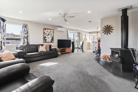 Photo of property in 77 King Street, Rangiora, 7400