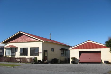 Photo of property in 204 Revell Street, Hokitika, 7810