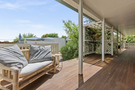 Photo of property in 8a Nimon Street, Havelock North, 4130