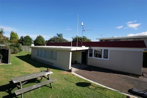 Photo of property in 24 Callis Avenue, Opaheke, Papakura, 2113