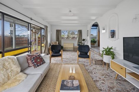 Photo of property in 60 Downing Avenue, Pirimai, Napier, 4112