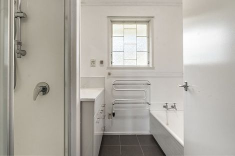 Photo of property in 44 Sequoia Place, Sunnynook, Auckland, 0620