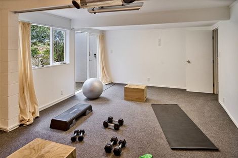 Photo of property in 25 Eskdale Road, Papakowhai, Porirua, 5024