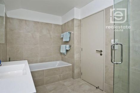 Photo of property in 11a Maleme Avenue, Belmont, Auckland, 0622