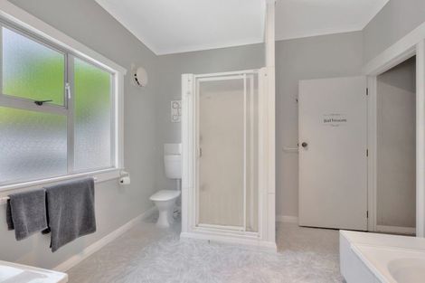 Photo of property in 9 Hursthouse Street, Vogeltown, New Plymouth, 4310