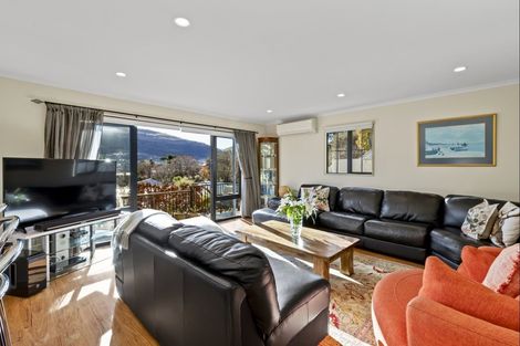 Photo of property in 62 Oregon Drive, Kelvin Heights, Queenstown, 9300