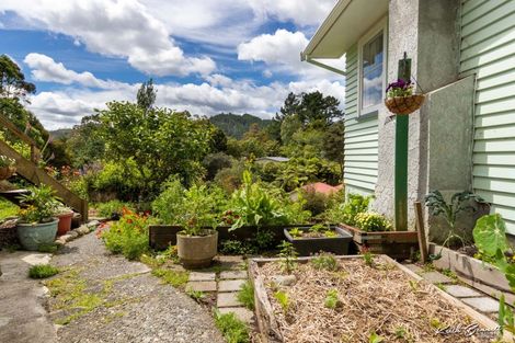 Photo of property in 36 Wyndham Road, Pinehaven, Upper Hutt, 5019