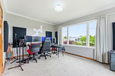 Photo of property in 12 Belvedere Crescent, Takaro, Palmerston North, 4412