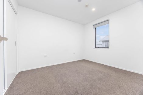 Photo of property in 209/28c Eileen Newey Place, Henderson, Auckland, 0612