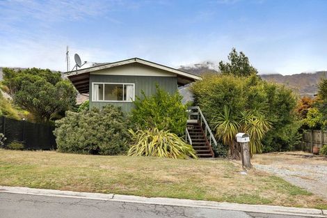 Photo of property in 5 Rimu Lane, Wanaka, 9305