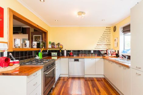 Photo of property in 1 Maxwells Line, Awapuni, Palmerston North, 4412