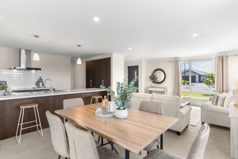 Photo of property in 1 Jeffs Way, Papamoa Beach, Papamoa, 3118