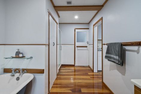 Photo of property in 298 Ruahine Street, Terrace End, Palmerston North, 4410