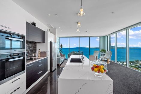 Photo of property in Sentinel Apartments, 2402/3 Northcroft Street, Takapuna, Auckland, 0622