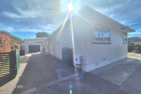 Photo of property in 18 Parnell Street, Fairfield, Lower Hutt, 5011