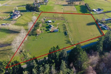 Photo of property in 124 Waihao Back Road, Waimate, 7979