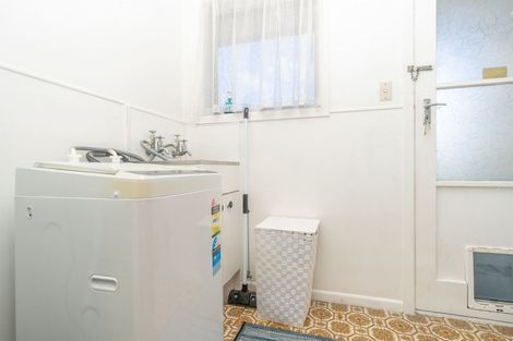 Photo of property in 4a Mahana Road, St Andrews, Hamilton, 3200