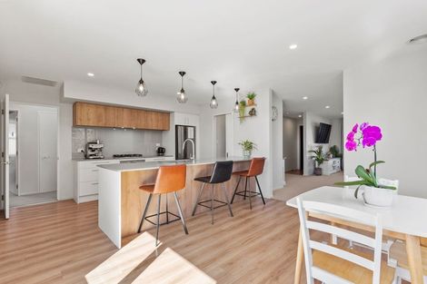 Photo of property in 3 Woodford Avenue, Woodend, 7610