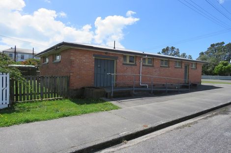 Photo of property in 23 Wakefield Street, Westport, 7825